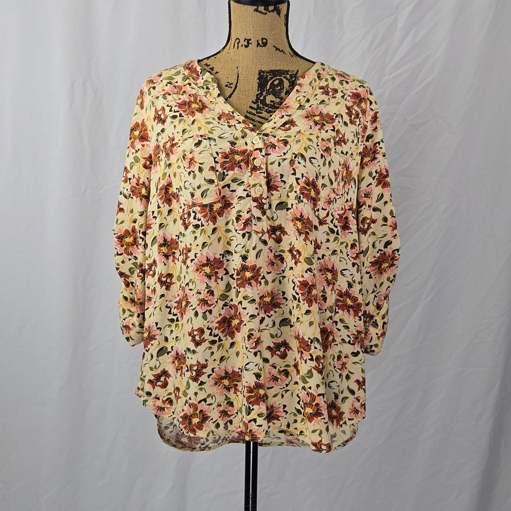 Torrid Floral Blouse 1 Plus Size 1X Cream Pink Rayon V-Neck Top Long Sleeve Boho